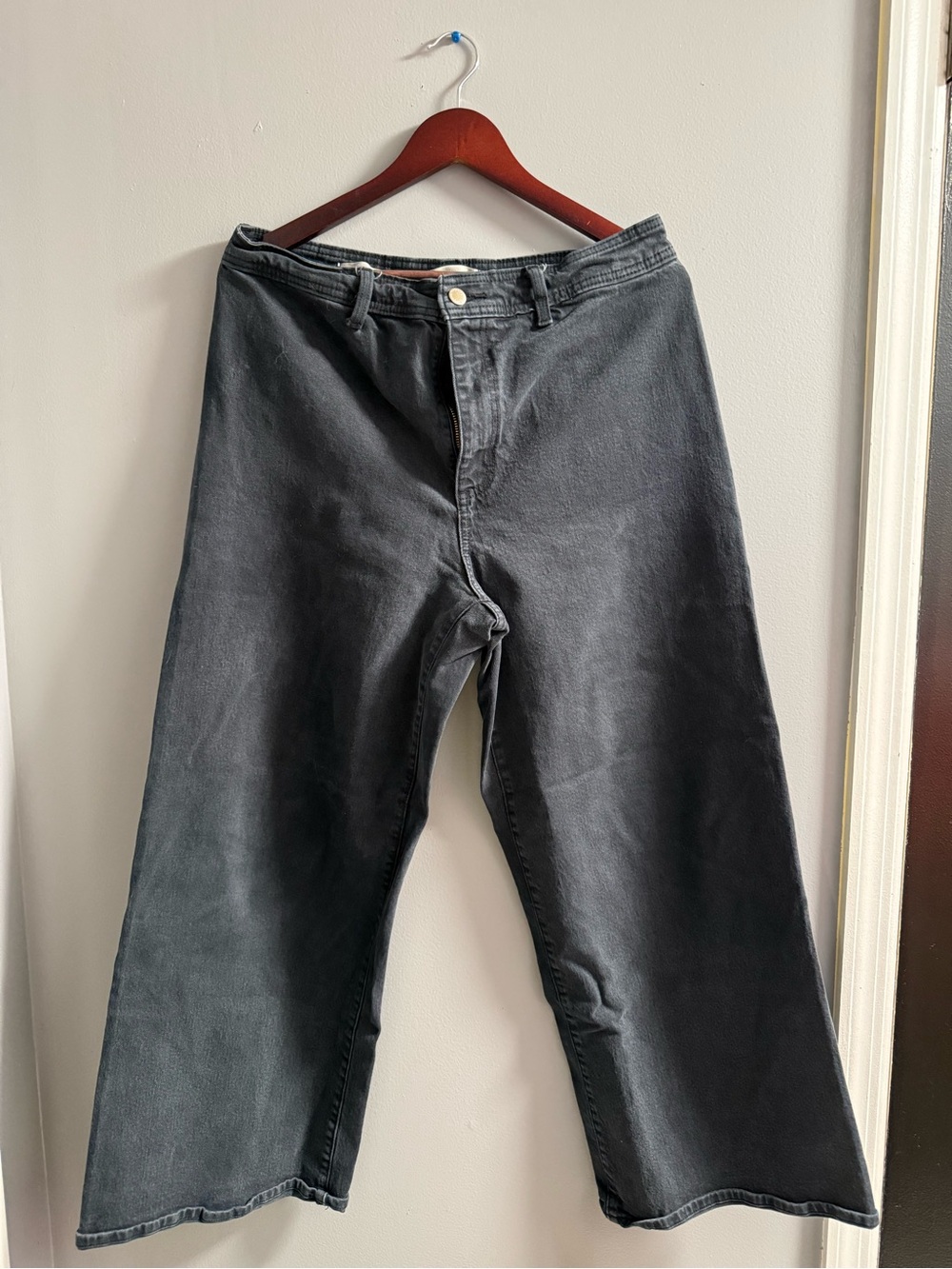 Universal Thread Black Denim High-Rise Jeans